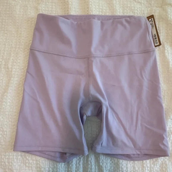 SKIMS High-Waisted Short in Lily - M - Picture 2 of 4